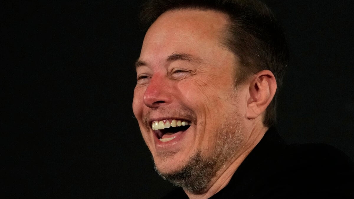 Elon Musk Explains Why the SpaceX Board Must Be Powerless to Fire Him