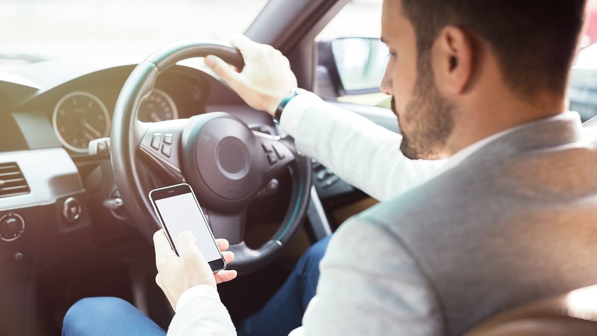 Nine in 10 drivers admit to being unable to complete a car journey without touching their phone