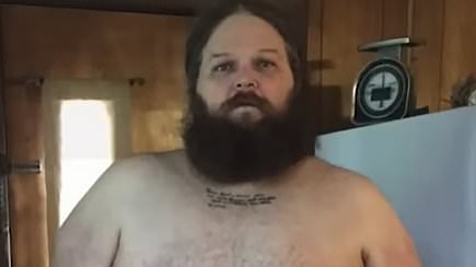 A transformação de perda de peso mais incrível de SEMPRE: Homem revela a maneira insana como perdeu mais de 136 kg