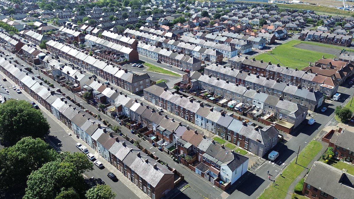 Council tax inequality: Million-pound homes pay as little as 0.03%