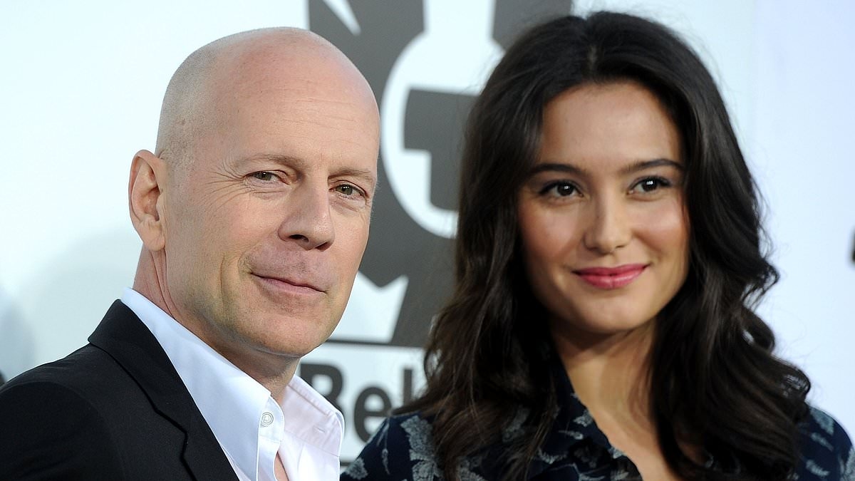 A esposa de Bruce Willis revela o 'alerta' que recebeu sobre a luta do ator contra a demência.