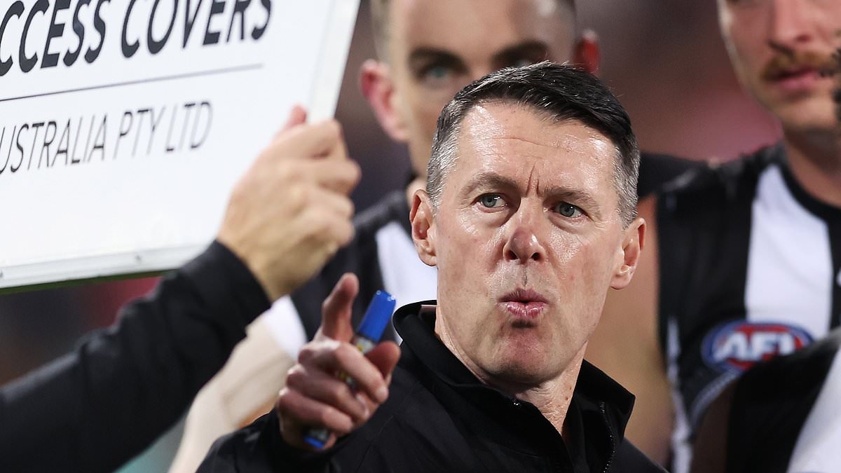 AFL teams 'have had enough of Collingwood coach's sideline behaviour' after his controversial moment with Swans star