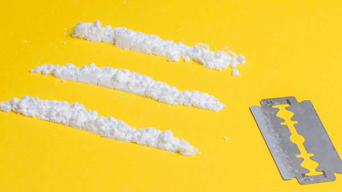 I've treated so many cocaine users. This is the sign that makes it so obvious someone has a problem - and the truly nasty little-known side-effect that anyone tempted to use it to stay up for World Cup MUST know: DR MAX PEMBERTON