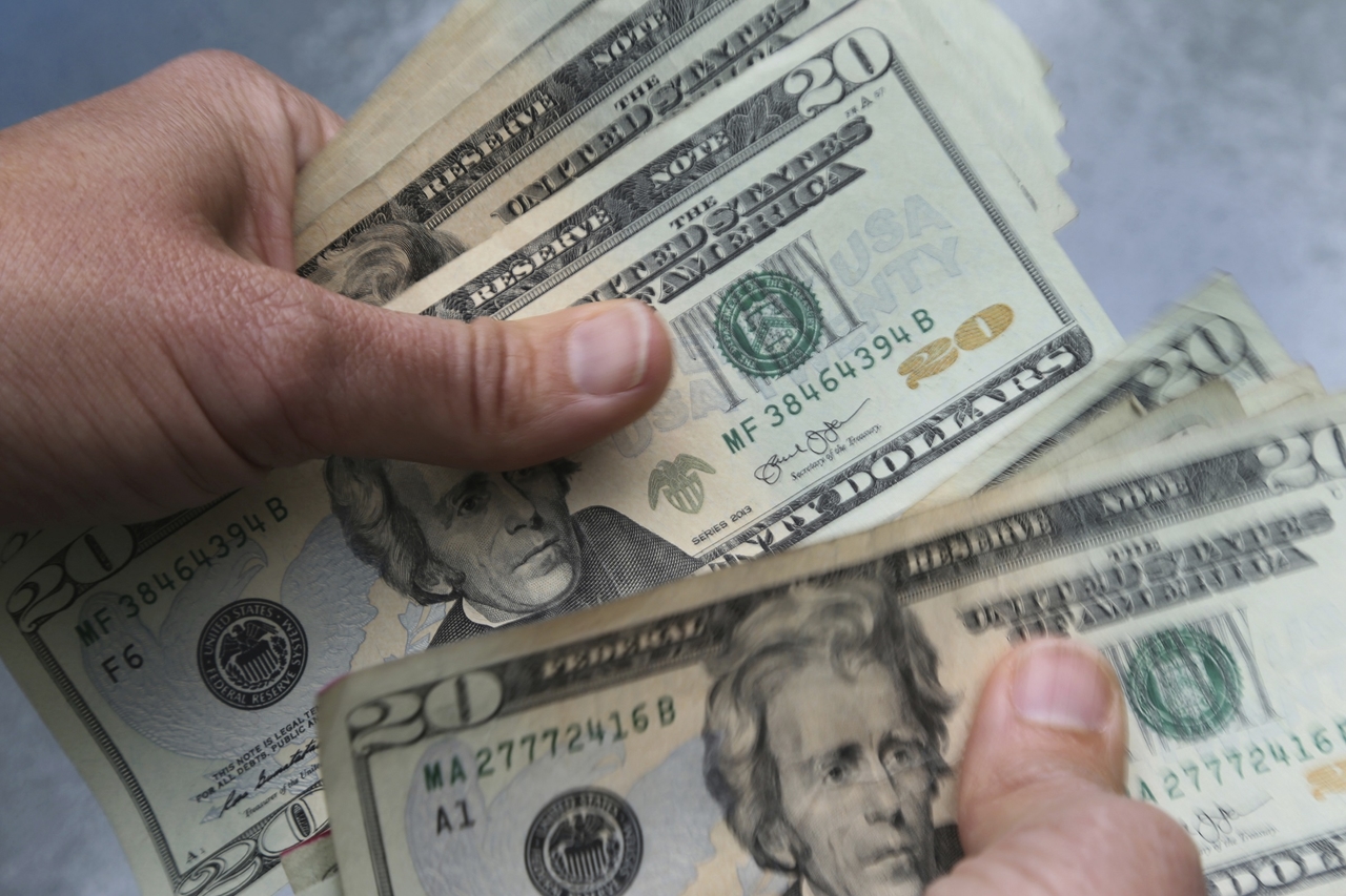 Price of the dollar today, Thursday, July 17, 2025