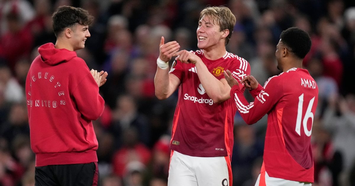 Rasmus Hojlund brise le silence sur une saison cauchemardesque et salue la « merveilleuse » star de Man Utd