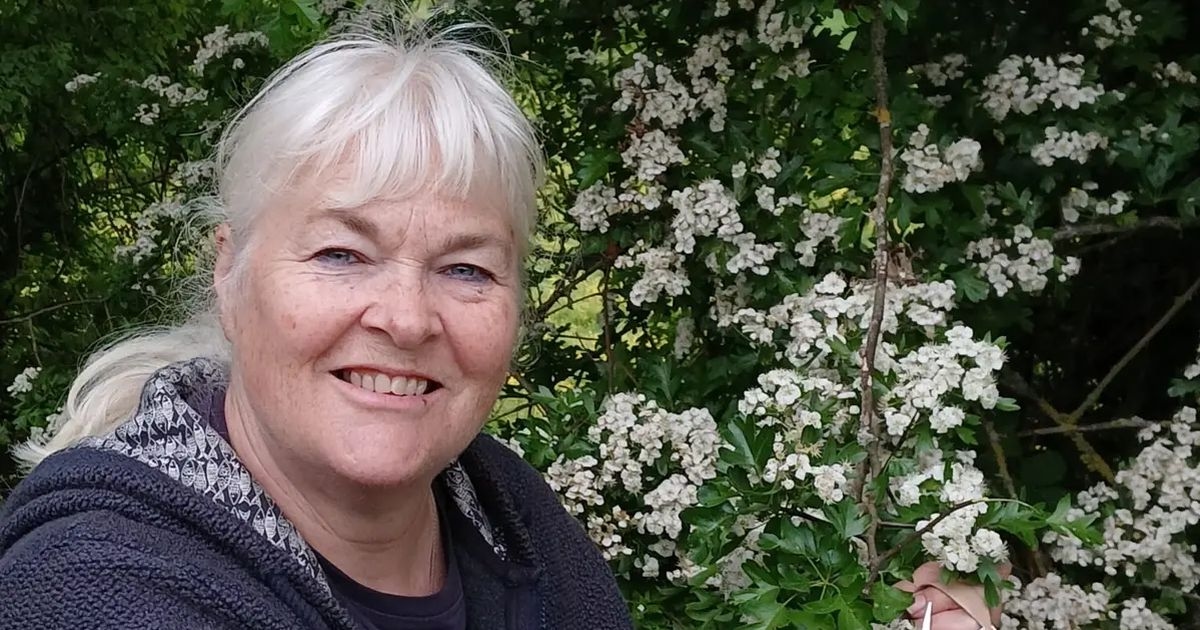 ‘I was £70,000 in debt at 48, six years later I was able to retire'
