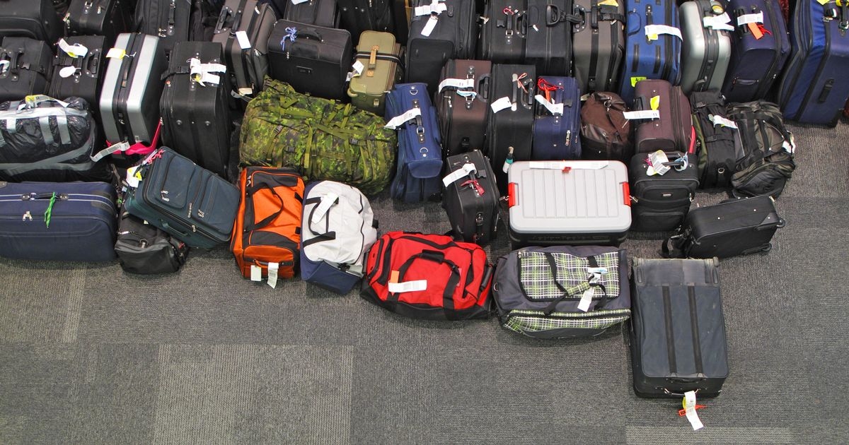 Tourists urged to leave one item on suitcase or risk losing luggage at airport