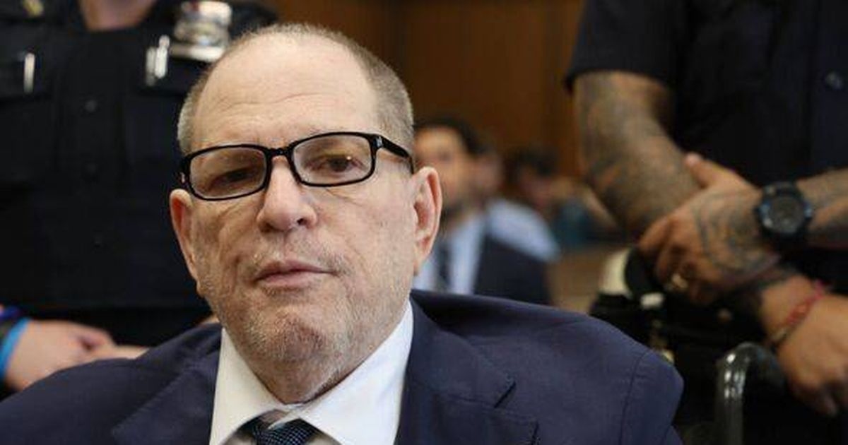 Donald Trump definito "ripugnante" dagli spettatori della Fox dopo che la battuta su Harvey Weinstein si è ritorta contro di lui