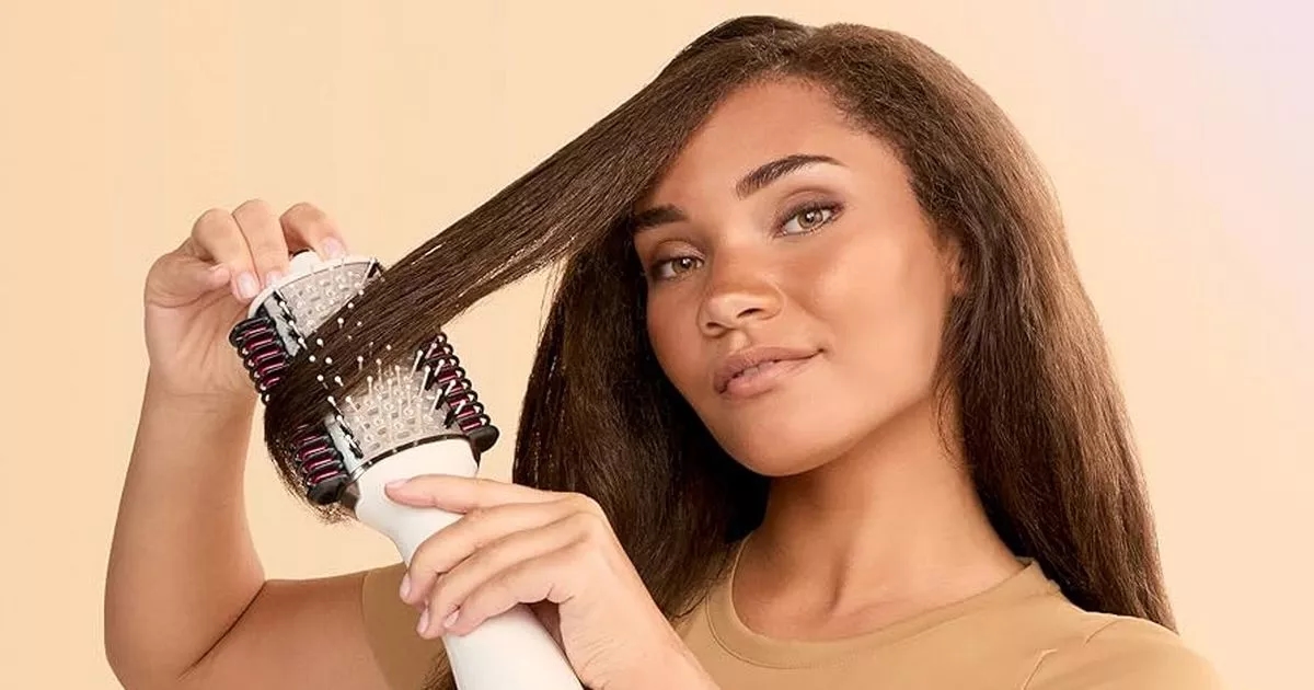 „Erstaunliche“ Shark SmoothStyle Heißbürste im Angebot für unter 70 £, die „das Haar sofort trocknet“