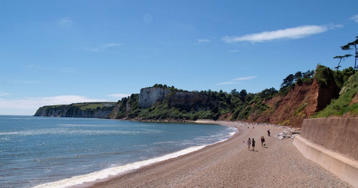 Stunning UK seaside town takes drastic action to stop homes falling into the sea