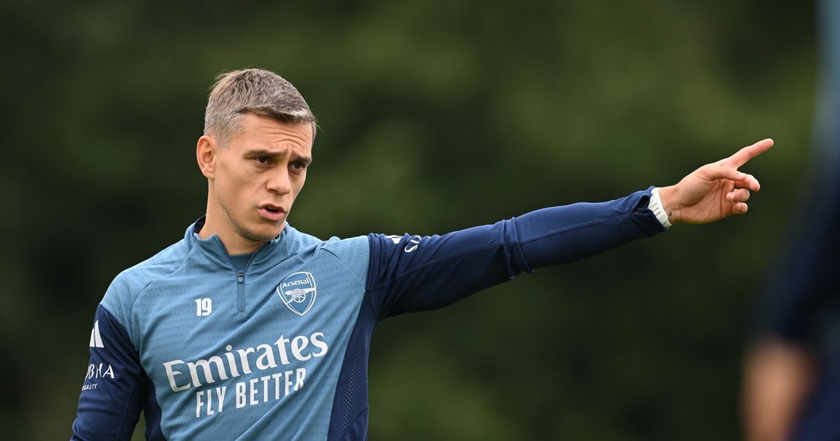 Arsenal make unusual Leandro Trossard decision after summer transfer exit links