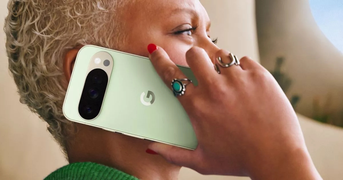 Google wyprzedza Apple’a o krok, zaskakując premierą smartfona z Androidem