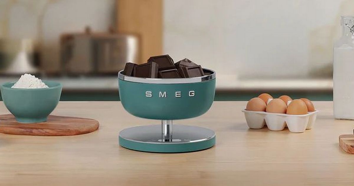 Consigue un juego gratuito de básculas Smeg de 130 £ a tiempo para el regreso de Bake Off con una oferta poco conocida