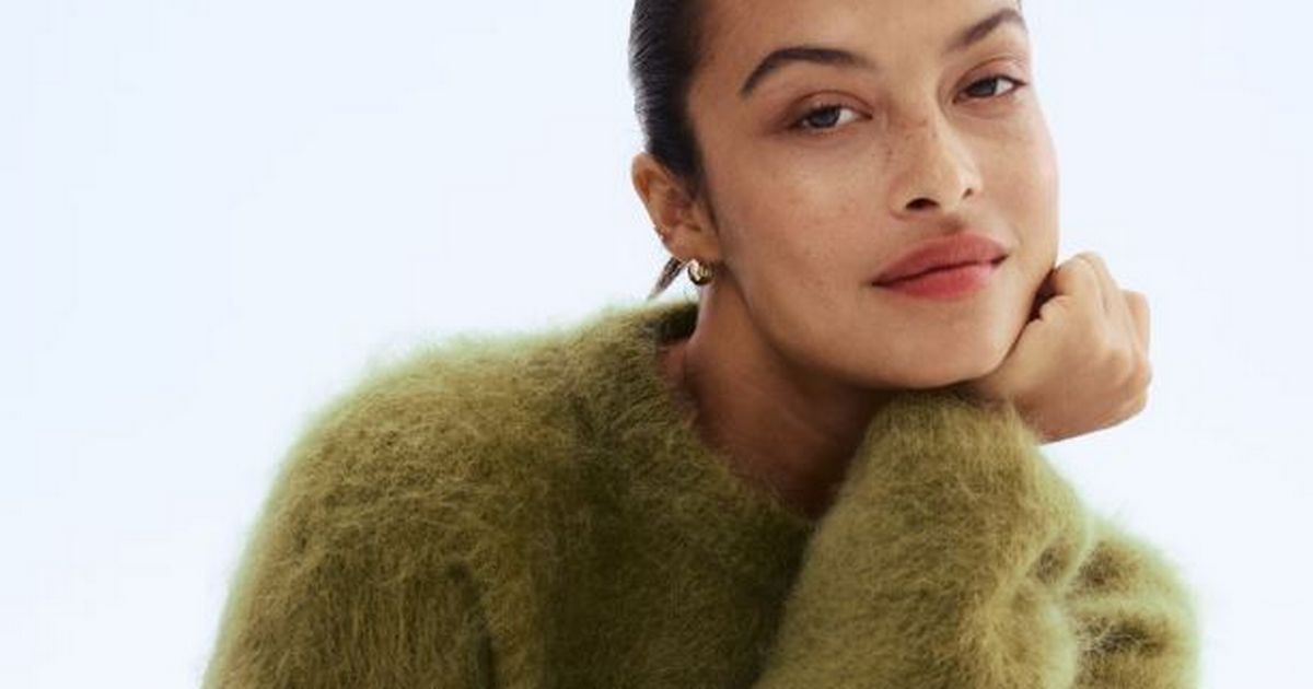 Lista de deseos de fin de semana: bolso de M&S, perfume de 18 £ y prendas de punto de otoño. Nuestro equipo de compras está comprando