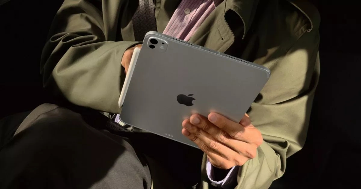 De nieuwe MacBook Pro en iPad Pro M5 van Apple liggen in de Britse winkels met een introductiedeal van 90 pence per dag