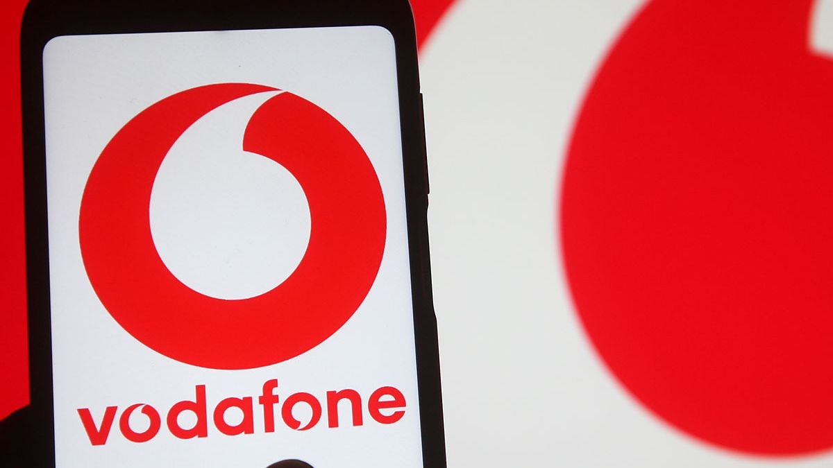 Vodafone outage live: Users across Australia limited to SOS calls