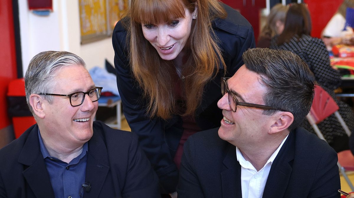 Keir Starmer live: Angela Rayner cleared by HMRC over taxes as Wes Streeting set to resign today