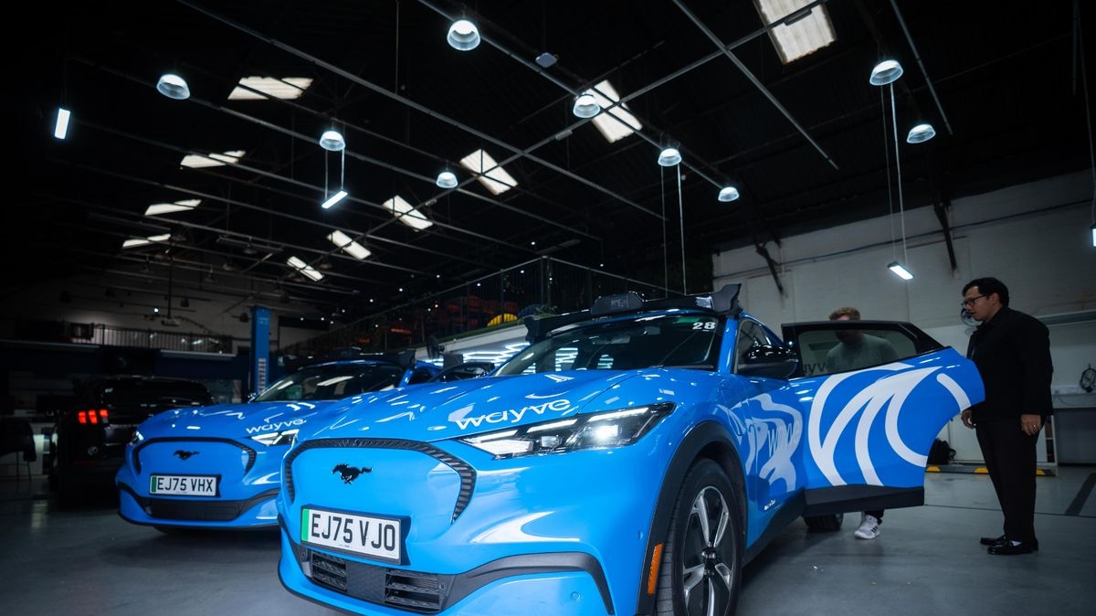 Uber's driverless taxis to be launched on UK roads this summer