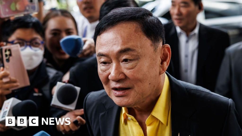 Former Thai PM Thaksin acquitted in royal insult case