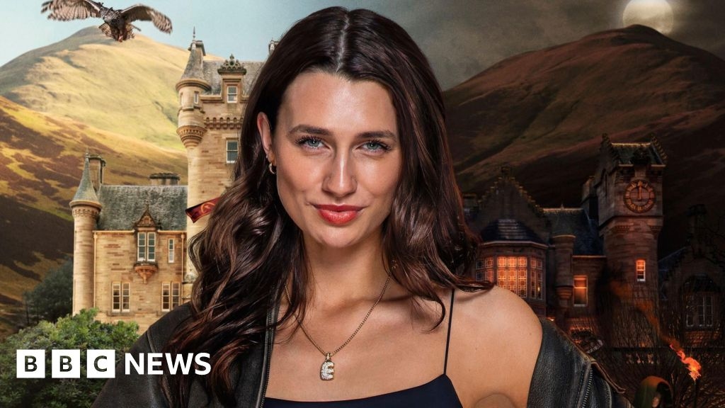 Звезда «Предателей» «благодарна за ненормальную анатомию»