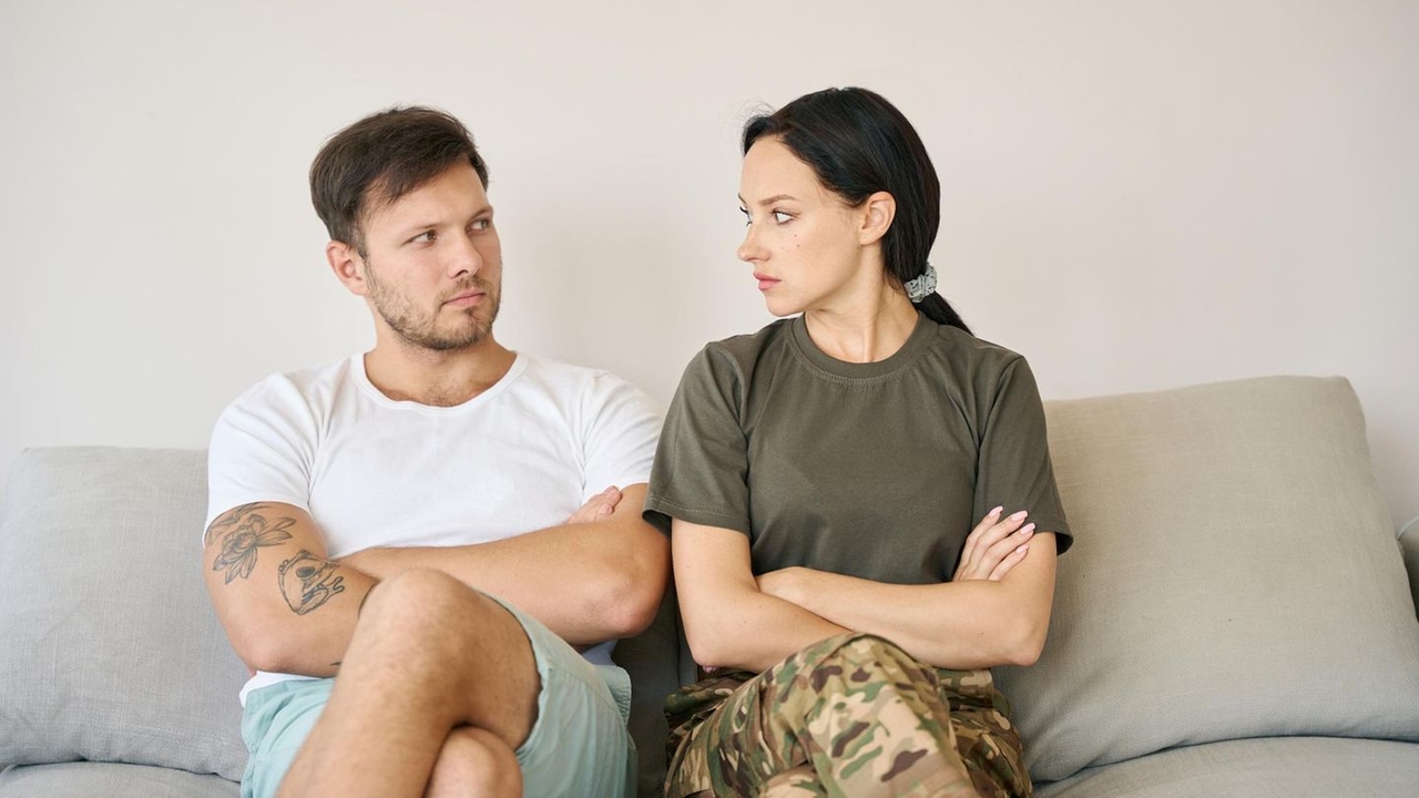 Amore: perché il tuo partner all'improvviso ti dà sui nervi (e non è colpa tua)