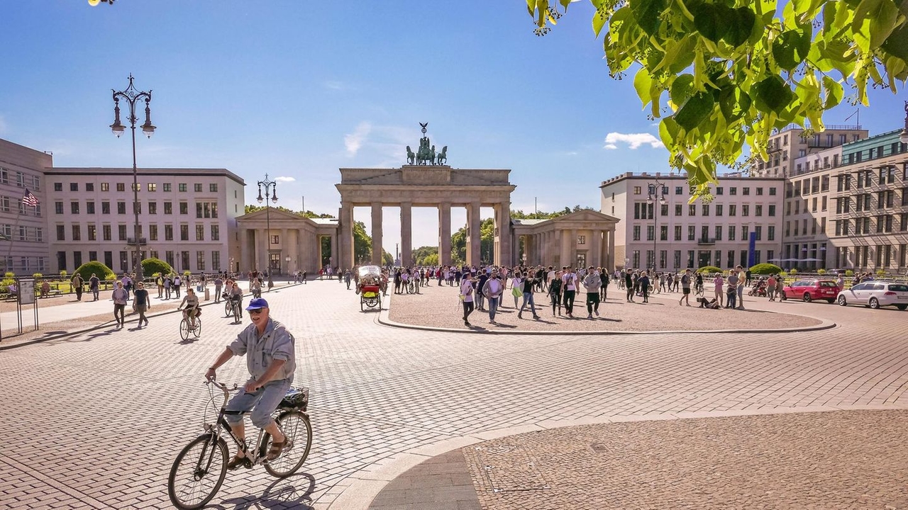 Turizm: Aşırı turizm yerine turizm düşüşü: Berlin neden ziyaretçi kaybediyor?
