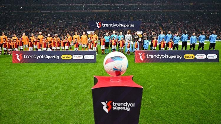 Trabzonspor ve Galatasaray ligde kozlarını paylaşıyor!