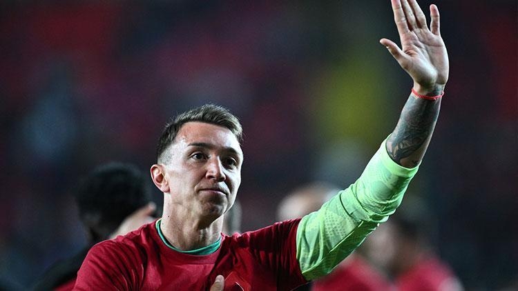 Muslera ha catturato Bülent Korkmaz!
