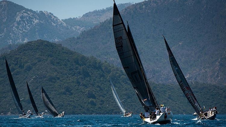 Un trophée très spécial pour une course très spéciale !