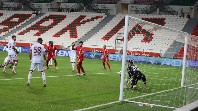 Amed Sportif Aktiviteler pokonał Özbelsan Sivasspor czterema bramkami!
