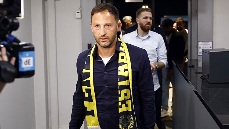 Domenico Tedesco by a nose!