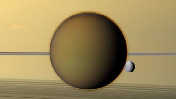 Descoberta muda a química da lua Titã de Saturno