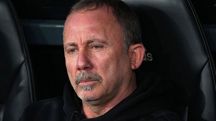 Серген Ялчин впервые проиграл «Фенербахче» под руководством «Бешикташа»!