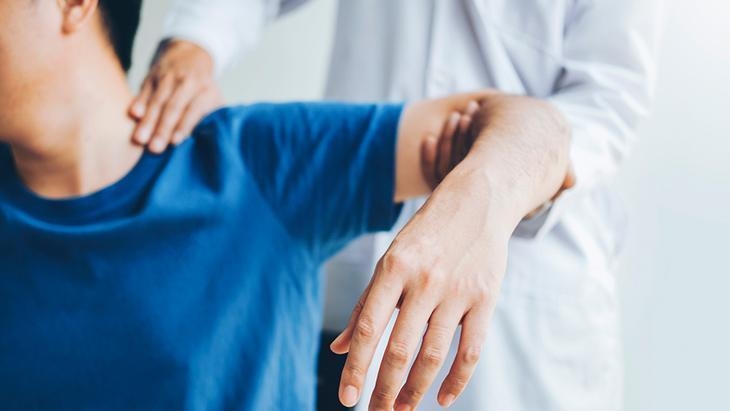 It is an essential part of a healthy life, but sports pain should not last more than 24 hours!
