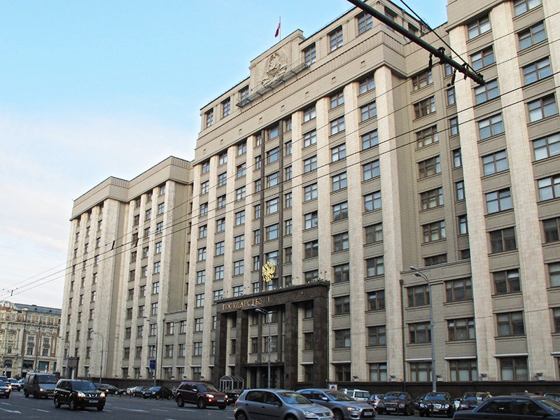 Büyük yabancı bilişim şirketlerinin Rusya'da temsilcilik açmasını gerektiren yasa tasarısı Devlet Duması'na sunuldu.