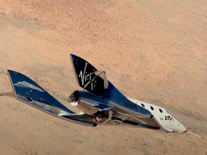Virgin Galactic'in uzay uçağı uzaya üçüncü test uçuşunu tamamladı (VİDEO)