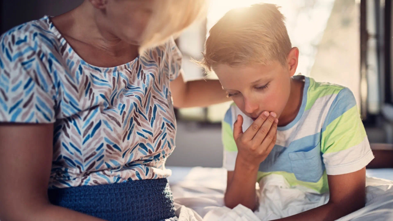 O que é hiponatremia infantil: causas, primeiros sintomas e tratamentos