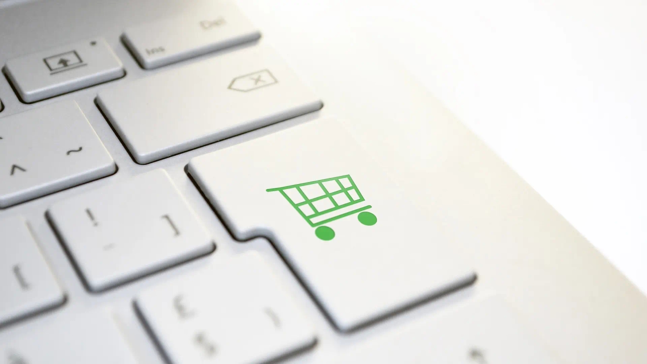 Cinq conseils pour éviter les arnaques lors de vos achats en ligne, selon les experts