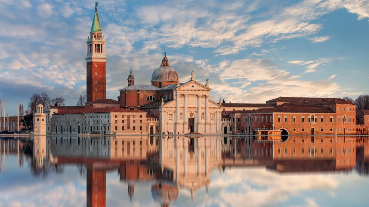 Seven monuments with unique views that are worthwhile for their beauty and the beauty that surrounds them.