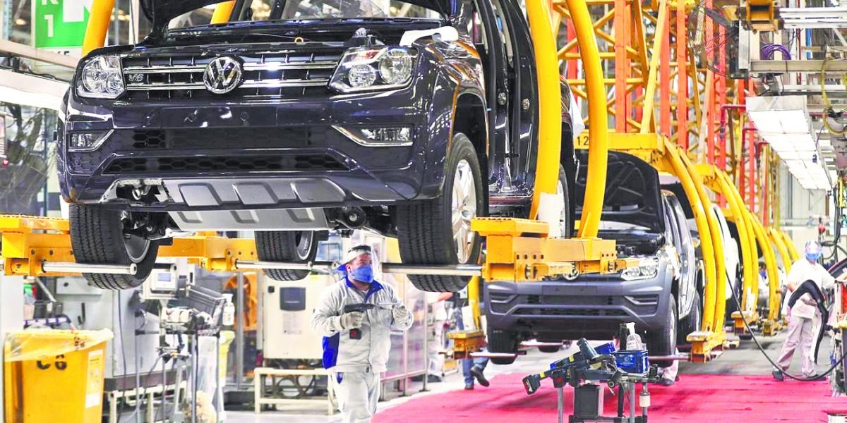 Mexico reduces decline in automotive assembly
