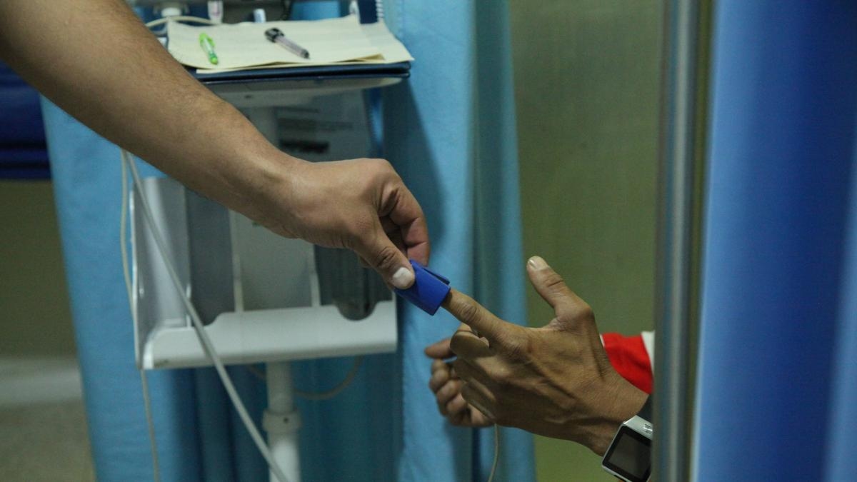 Villavicencio'daki Primavera Kliniği, Nueva EPS'ye olan 22 milyar doları aşan borcu nedeniyle acil servis hizmetlerini durdurdu: 1.200 hasta bakımsız kalacak.