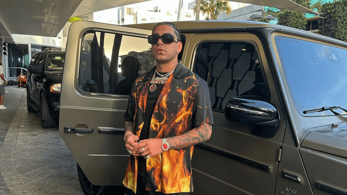 Ryan Castro rozpoczyna swoją światową trasę koncertową w sobotę 12 lipca w Londynie.