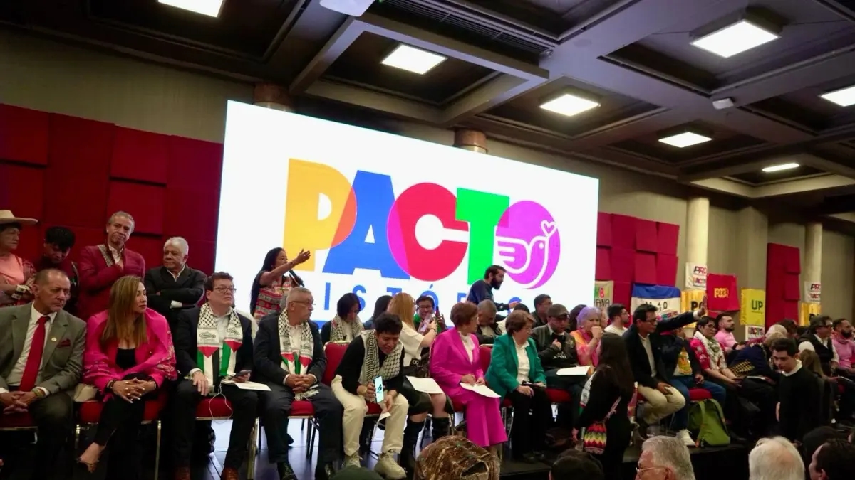 Daniel Quintero y Camilo Romero irían por el aval del Pacto Histórico en la consulta de octubre: se medirían con Bolívar, Muhamad, Corcho y Pizarro
