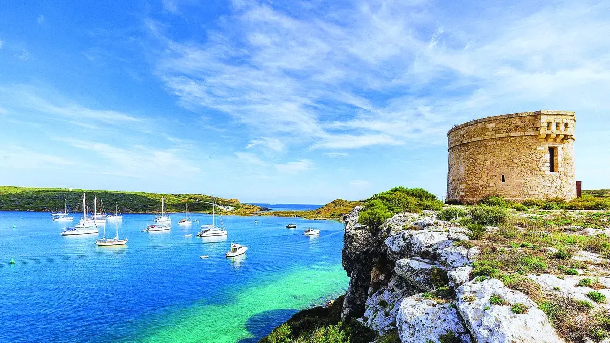 Menorca: Das ist der neue Luxus auf den Balearen, der auf 5-Sterne-Glamour verzichtet und die Tourismusbranche überrascht.