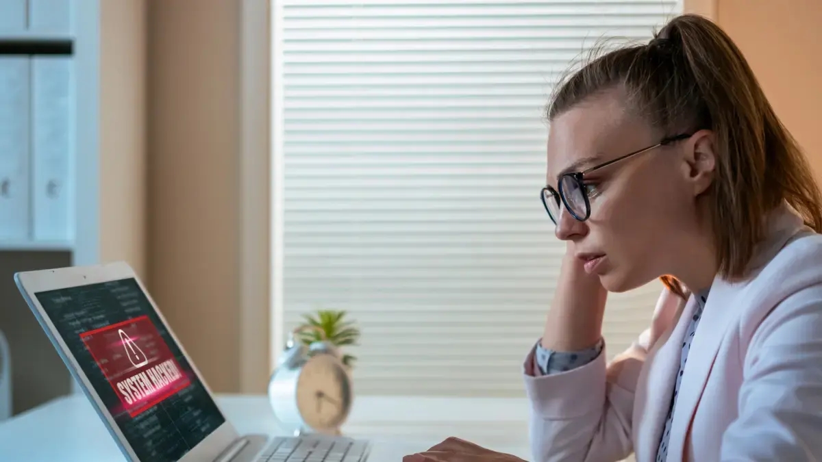 This is the Trojan that affects small and medium-sized businesses: it hides inside supposed financial files.