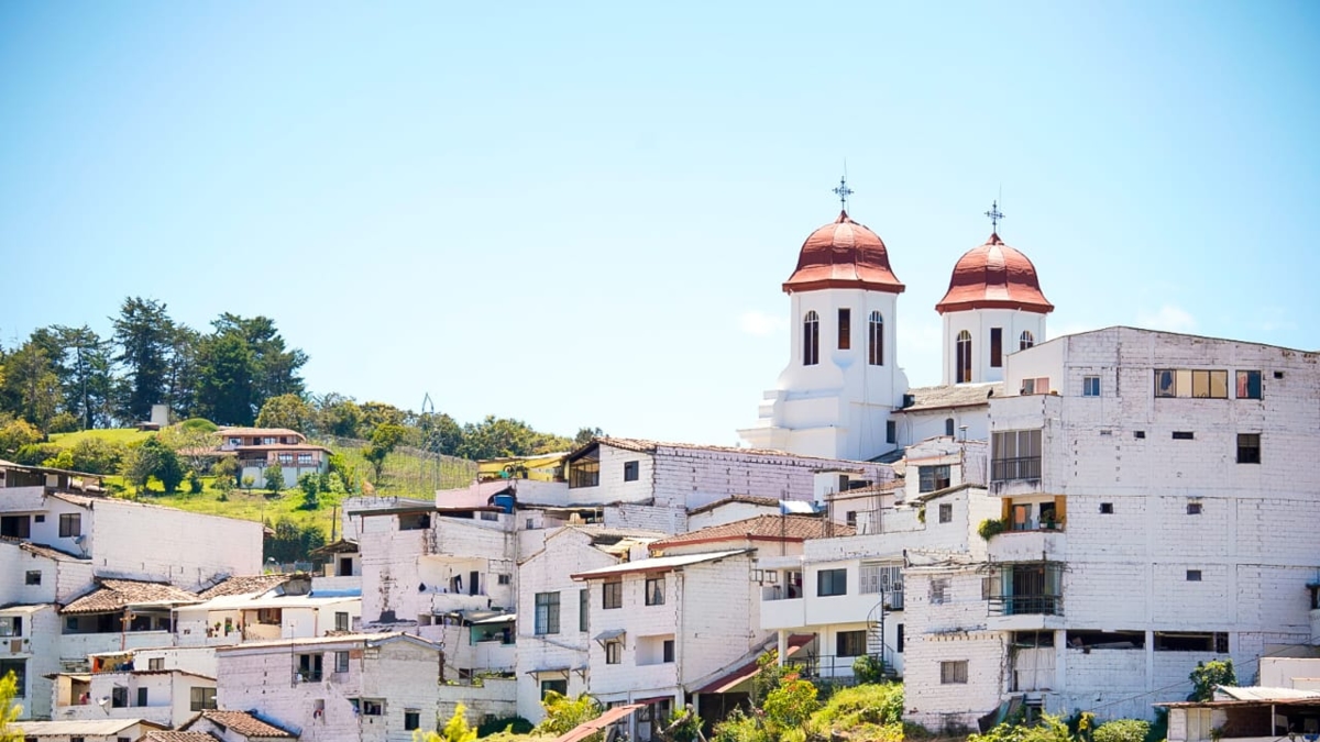 Scopri la città di Antioquia che sembra uscita direttamente dalla Grecia: San Vicente Ferrer, la "città bianca".