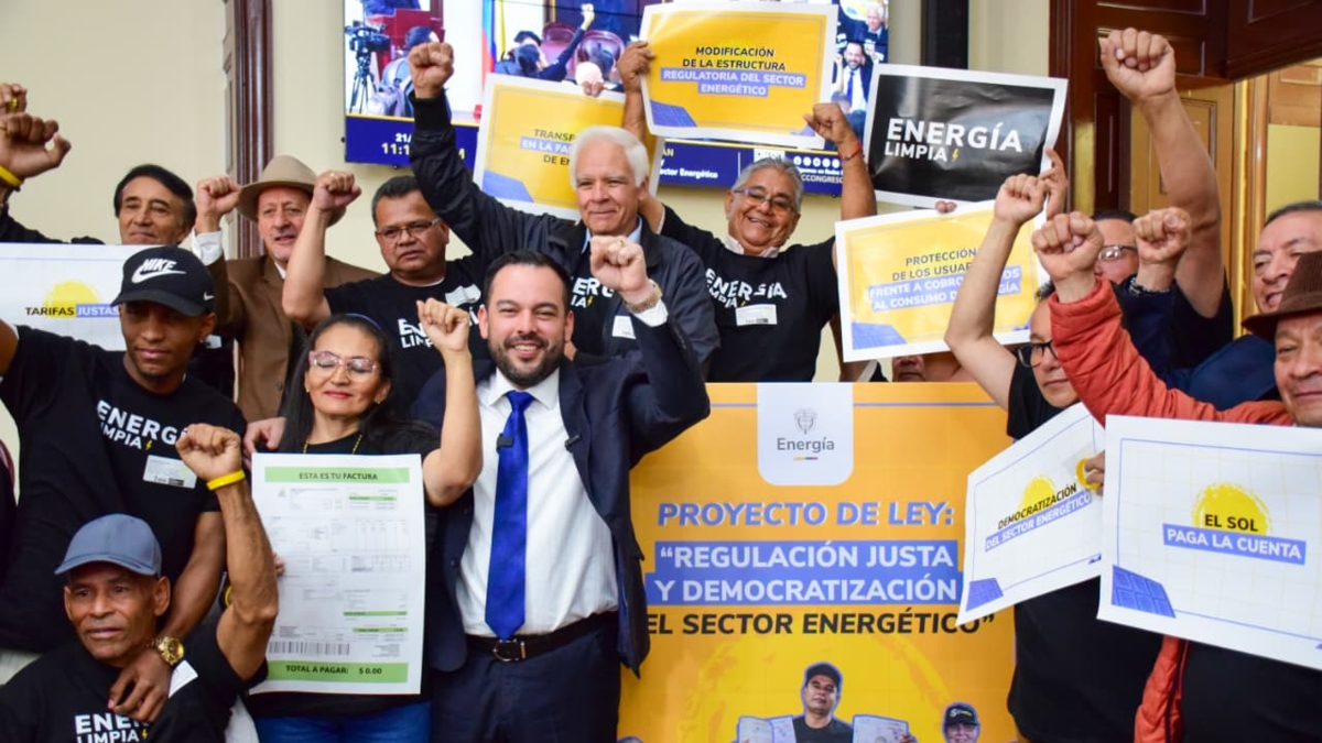 Plus de tarifs pour les centrales hydroélectriques, paiement de l'option tarifaire et modifications de la Creg : voilà ce qu'apporte la réforme de l'électricité du gouvernement Petro.