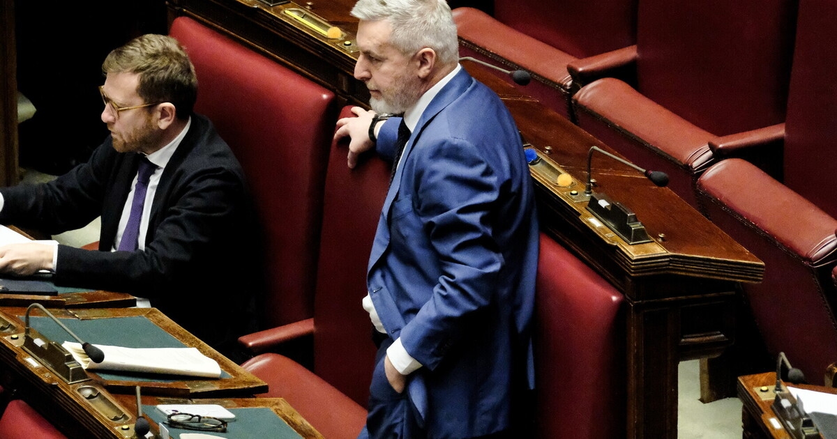 Lorenzo Guerini fala: "Eu defendo a Ucrânia, os investimentos da UE em defesa. Foi o Irã que desestabilizou o Oriente Médio."