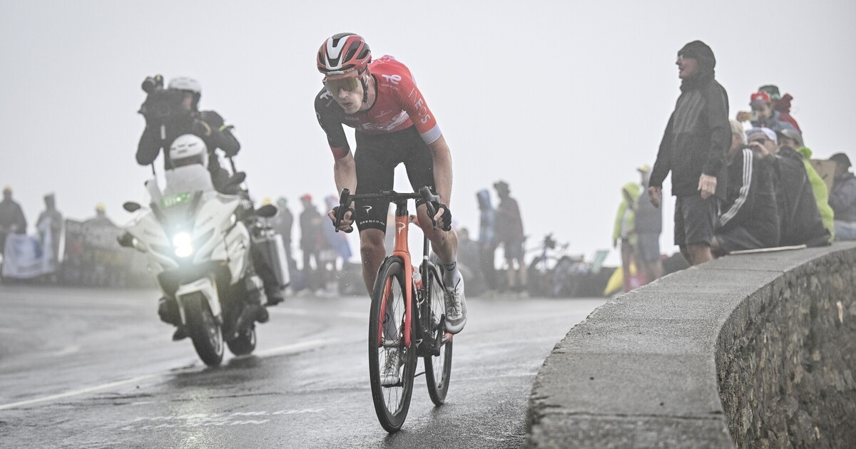 Tour de France 2025 | Une journée dans la vie de Thymen Arensman