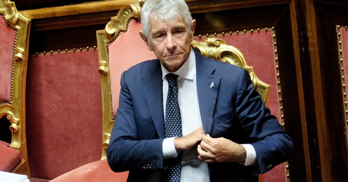 Meloni brengt hulde aan het Quirinaal vanwege het Sportdecreet: de regels waar de president tegen is, worden afgeschaft.